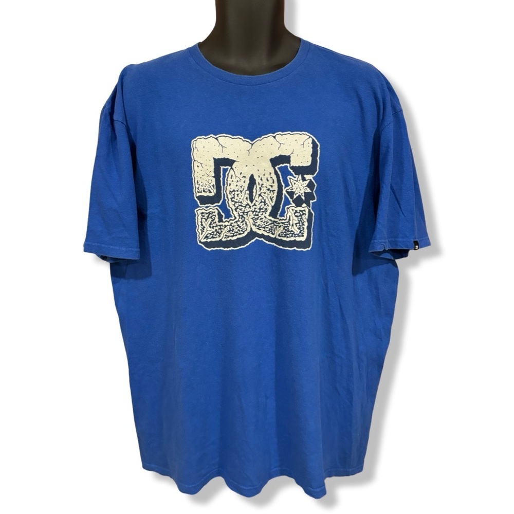 Y2K DC Men's Blue Graphic T-Shirt